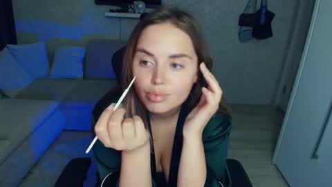 Snapshot of crystalemily chatting on September 11, 7:15 pm crystalemily online show from September 11, 7:15 pm
