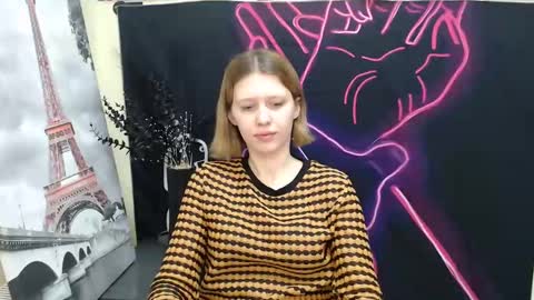 Stella online show from January 8, 12:47 pm