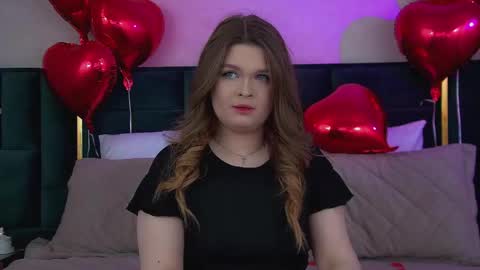 Crystal online show from February 10, 6:44 pm