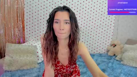 Snapshot of crystalnut chatting on February 21, 2:39 am Maria online show from February 21, 2:39 am