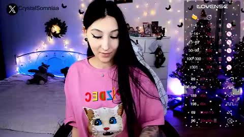 Sasha    Make me moan with patterns   good music here  online show from January 9, 3:47 am