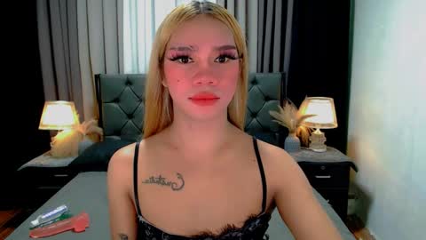 bea takashi  online show from May 9, 11:05 am