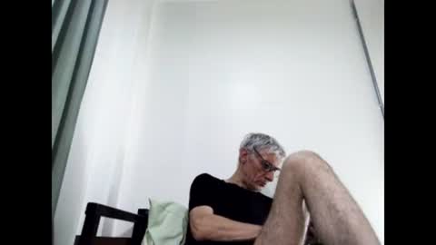 BIG UNCUT HARD COCK online show from March 3, 6:26 am