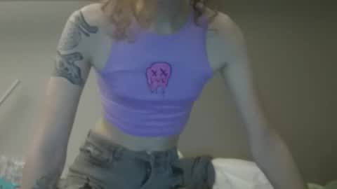 cuddleavenue online show from October 2, 2:21 am