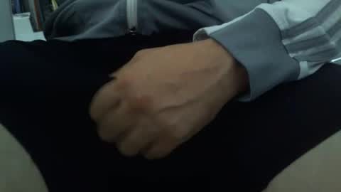 cuddlebeardeluxe online show from November 4, 5:58 pm