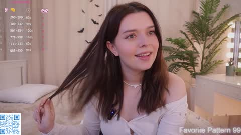 Ellie online show from November 15, 5:36 pm