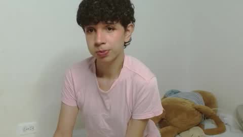 Cuddly online show from February 4, 10:52 am