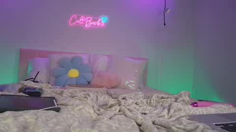 Snapshot of cult_barbie93 chatting on February 21, 7:23 am Cult Barbie online show from February 21, 7:23 am