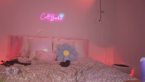 Snapshot of cult_barbie93 chatting on September 15, 4:25 am Cult Barbie online show from September 15, 4:25 am