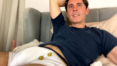 Baron Von DArcy online show from February 16, 7:56 pm