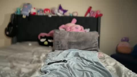 cum2charmxx online show from March 8, 8:18 am