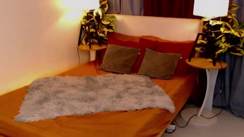 cum_ofdesire online show from April 2, 6:54 am