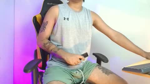 DAVID online show from February 5, 6:44 pm