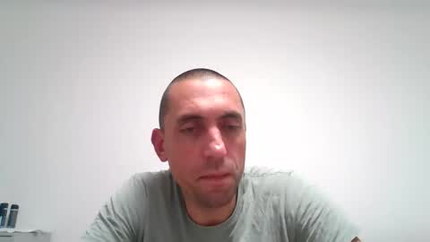 Snapshot of cum_shot8407 chatting on October 18, 3:49 pm cum_shot8407 online show from October 18, 3:49 pm