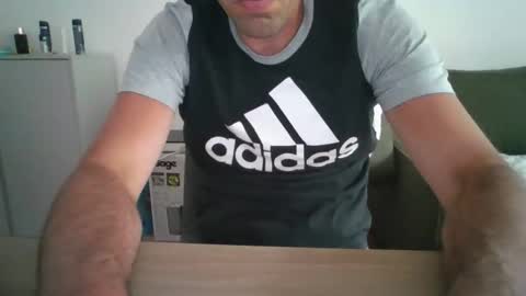 Snapshot of cum_shot8407 chatting on September 10, 11:00 am cum_shot8407 online show from September 10, 11:00 am