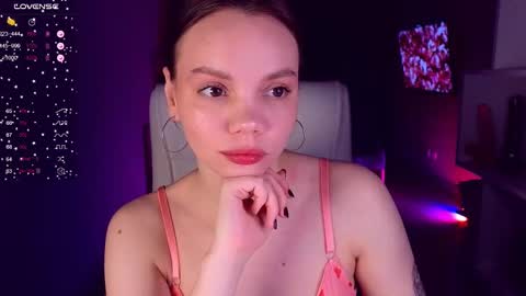 Eva online show from February 26, 6:04 pm