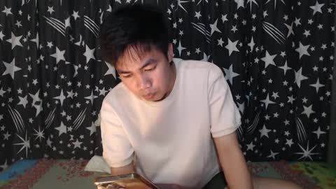 Snapshot of cumloader_ian4u chatting on February 22, 10:51 am IAN online show from February 22, 10:51 am