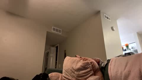 Pussy whipped babyboy online show from January 14, 11:37 pm