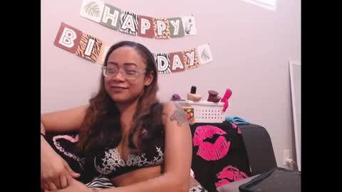 Nia Reese online show from March 5, 10:19 pm