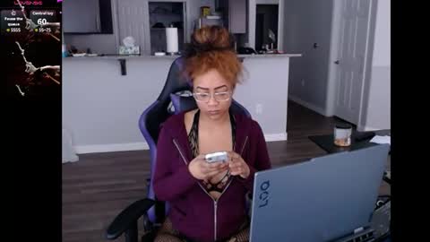 Nia Reese online show from July 9, 9:19 pm