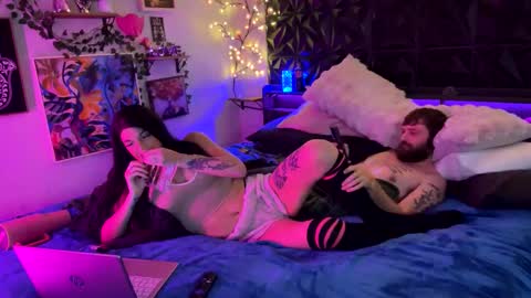 cumseeus069 online show from November 13, 1:30 am