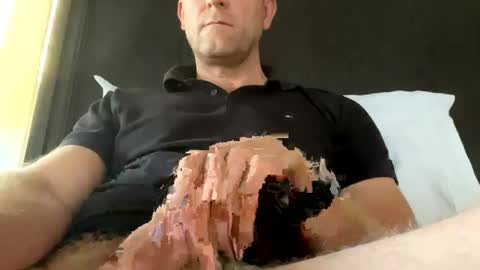 cumshooteruncut online show from September 30, 1:32 pm