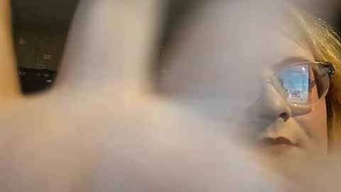 cumslut_transgender online show from April 30, 9:36 am