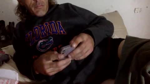 cumslutboi27 online show from March 8, 4:06 pm