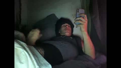 cumslutboi27 online show from January 24, 8:23 am