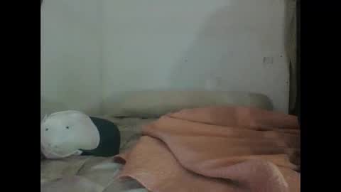 cumslutboi27 online show from March 3, 6:15 am