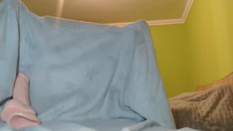 Im Lee. Say Hey Im very social. online show from October 21, 7:06 pm