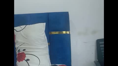 cupidxdoll online show from February 10, 12:57 am