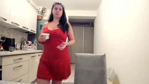 Snapshot of cuplu29 chatting on February 18, 7:19 pm maria alex online show from February 18, 7:19 pm