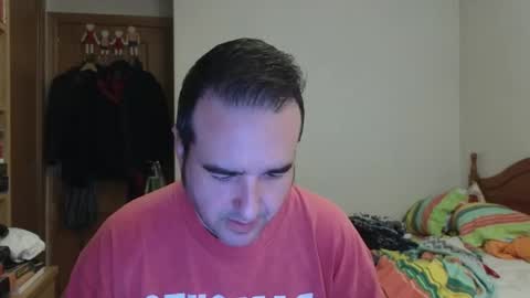 curiosillo1983 online show from May 2, 10:54 am