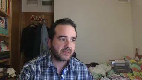 curiosillo1983 online show from May 27, 4:26 pm