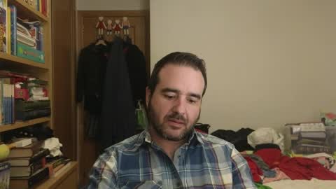 curiosillo1983 online show from May 23, 7:21 pm