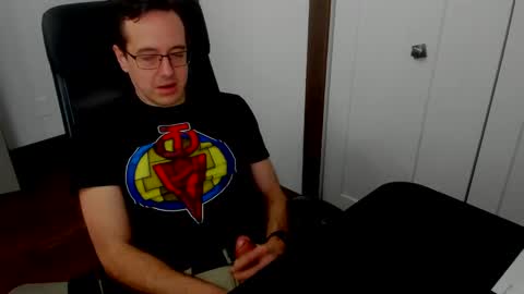 Snapshot of curious_10 chatting on December 30, 3:34 pm curious_10 online show from December 30, 3:34 pm