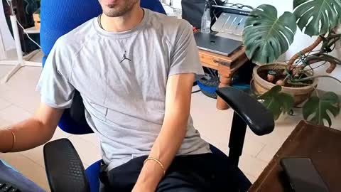 curiousgenie online show from May 21, 6:53 am