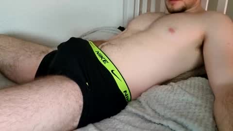 BritishHarry online show from April 7, 9:17 pm