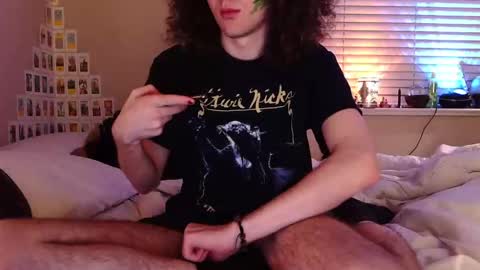 curly fries online show from March 20, 7:24 am