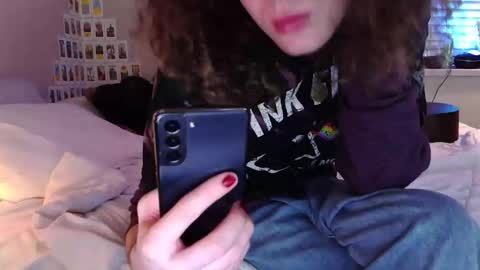 curly fries online show from March 17, 7:46 am