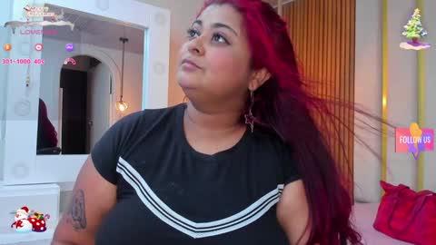 Snapshot of curvy_beauty_ chatting on December 19, 4:02 pm  Hanna  online show from December 19, 4:02 pm