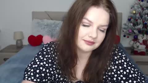 curvyanna13 online show from December 17, 1:27 pm