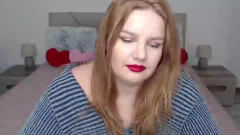 curvyanna13 online show from February 5, 5:53 pm