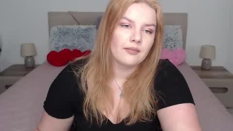 curvyanna13 online show from March 2, 2:54 pm