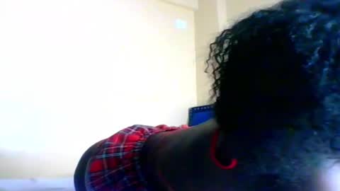 curvyjoan online show from February 12, 11:07 am