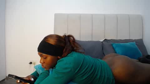 Liya online show from October 2, 7:34 pm