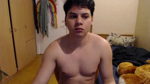 Tomas online show from April 22, 10:06 pm