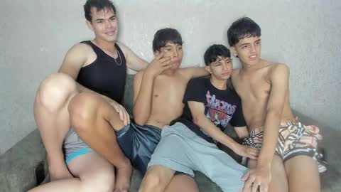 ARTURO-18  MATIAS-18  NIKOLAY-19  HADES-18  GABO-19 online show from May 8, 7:52 pm
