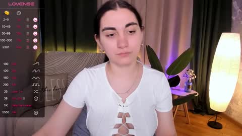 Snapshot of cute_chus chatting on March 5, 7:05 am Hanna online show from March 5, 7:05 am